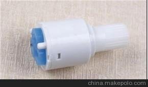 新款水龍頭-電熱水龍頭上市/節(jié)能專家/價格合理8021C圖片