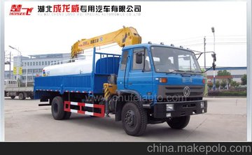供應大連東風145隨車吊帶灑水車