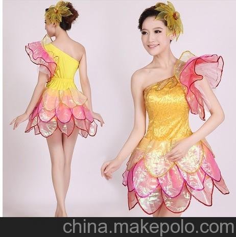 供應(yīng)現(xiàn)代舞服裝租賃 長寧區(qū)舞蹈服裝租賃 上海演出服裝租賃圖片