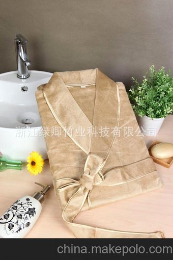 廠家供應(yīng)竹纖維高檔竹絲絨浴袍 貼牌加工圖片
