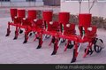 玉米播种施肥机(图)