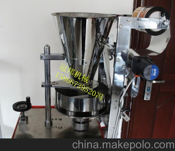 供應(yīng)徐州顆粒包裝機=定量+制袋+填充+封口 濟南冠邦機械廠家直銷圖片