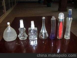 供應(yīng)精致玻璃工藝品價(jià)格低圖片