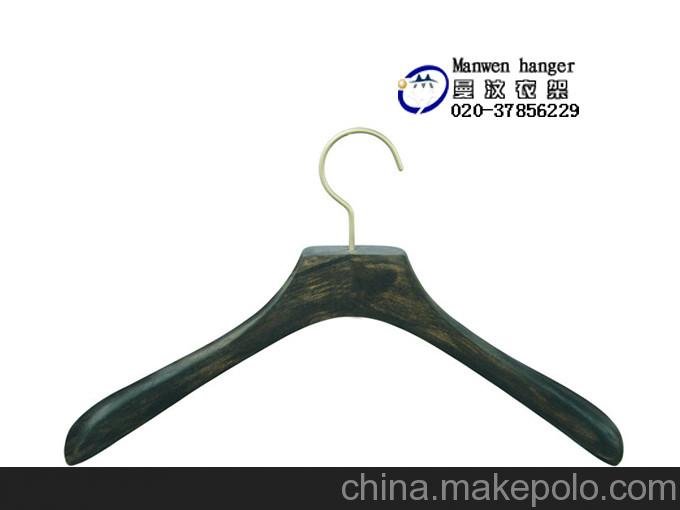 廣州廠家直銷實木衣架 櫸木衣架 荷木衣架 服裝襯衫衣架批發(fā)圖片