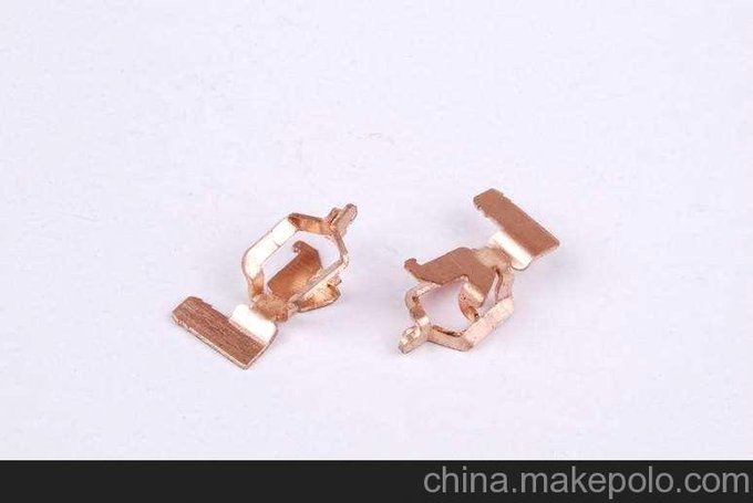 提供大眾行李箱燈金屬配件圖片