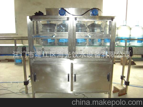 廠家批發果汁灌裝機 XG-100(200桶/小時)桶裝水設備 瓶裝水生產線