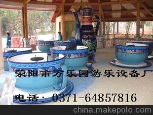 游樂(lè)設(shè)備，大型游樂(lè)設(shè)備請(qǐng)到鄭州市萬(wàn)樂(lè)園游樂(lè)設(shè)備廠圖片