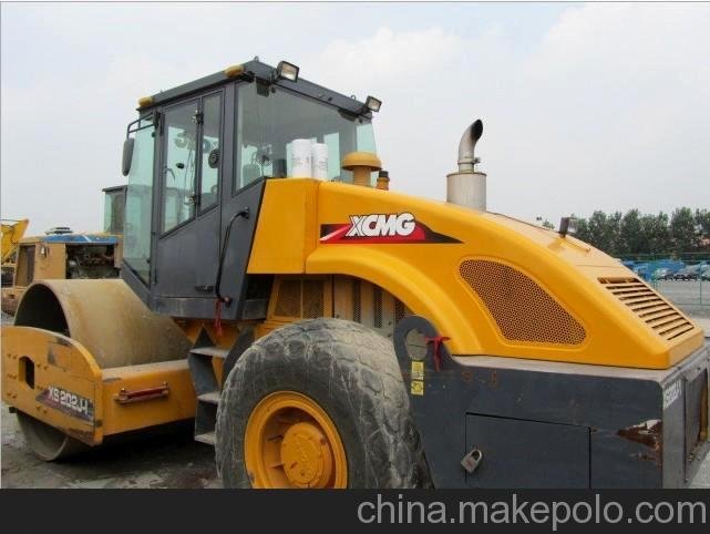 低價(jià)供應(yīng)2012年新款二手徐工XS222J振動(dòng)壓路機(jī) 鐵三輪壓路機(jī)圖片