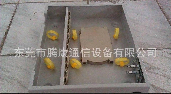 光纖分纖箱圖片