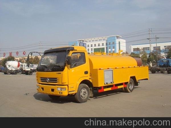 湖北程力東風(fēng)福瑞卡5方道路清洗車經(jīng)銷商圖片