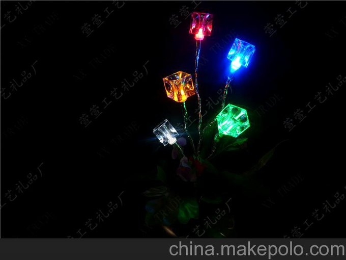 閃光樹廠家直銷五彩冰塊小夜燈/詩意景觀樹小夜燈/閃光樹彩燈盆景圖片