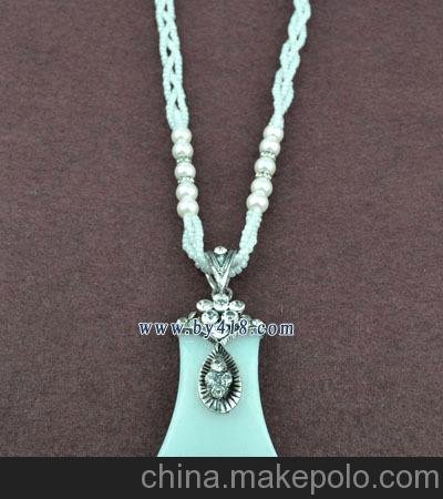 名族手工飾品 琉璃項(xiàng)鏈 招財(cái)蛙 吊飾圖片