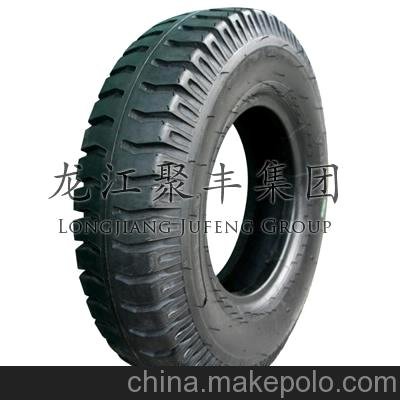 廠家專業(yè)生產(chǎn)900-16農(nóng)用工程輪胎圖片