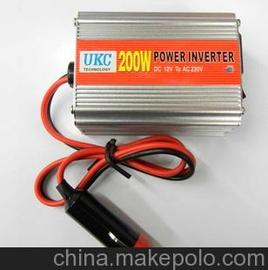 UKC 200W 车载逆变器12转220V 逆变器 车载电源